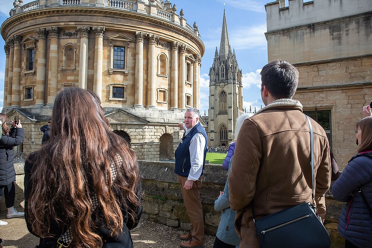 1.5-hour Oxford City and University Walking Tour