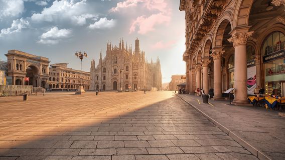 Milan by night walking tour