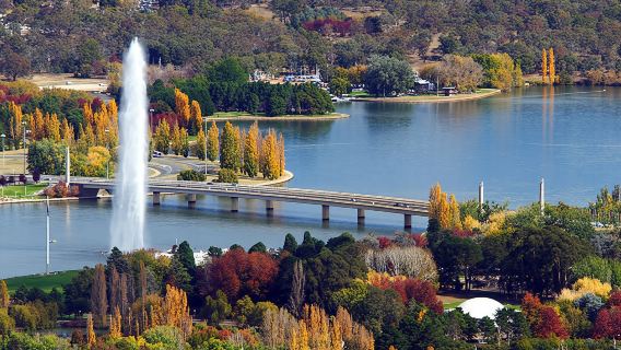 Aller-retour pour Sydney|Excursion d'une journée à Canberra : Monnaie royale australienne - Parlement d'Australie - Lac Burley Griffin