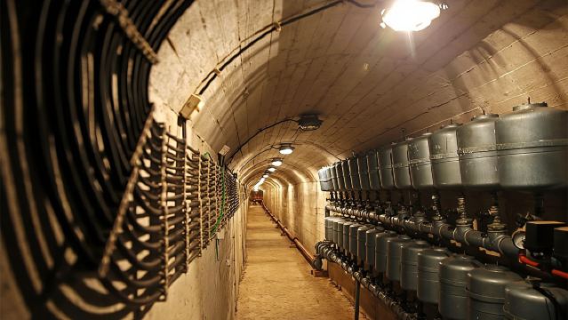 ยูโทเปียแห่งยูโกสลาเวียของติโต บังเกอร์ของติโต และการล้อมซาราเยโว