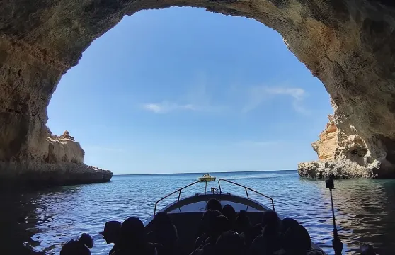 波爾蒂芒出發的貝納吉爾海洞之旅