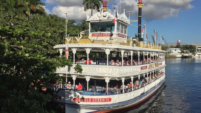 Jungle Queen Riverboat 90-Minute Narrated Sightseeing Cruise in Fort Lauderdale