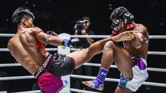 การแสดงมวยไทยท่าแพ เชียงใหม่ ประเทศไทย Thaphae Thai Boxing
