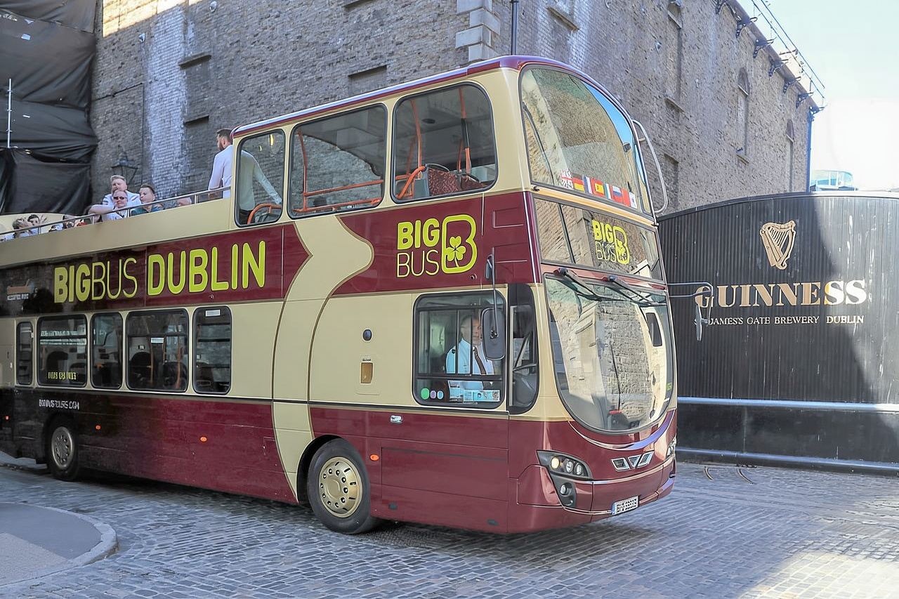 Dublino: tour Big Bus Hop-On Hop-Off con guida dal vivo