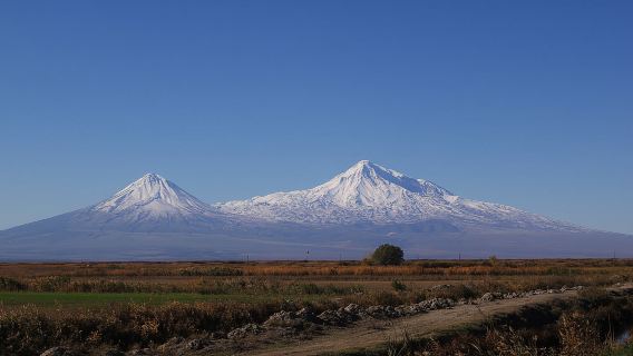 Dari Yerevan: Lawatan Sehari Khor Virap, Garni dan Geghard