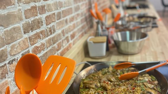 西班牙海鮮飯與巴斯克焦香起司蛋糕