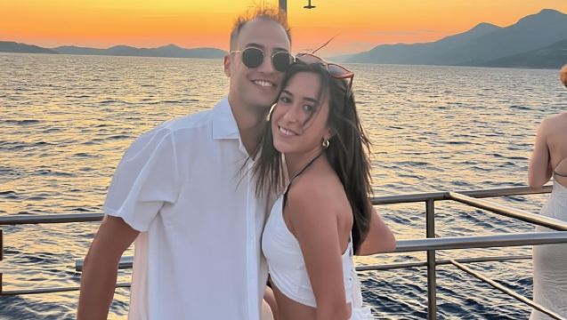 Dubrovnik: Fiesta en barco al atardecer con DJs, baño y entrada al club