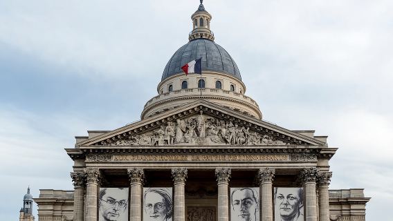 París: entrada al Panteón