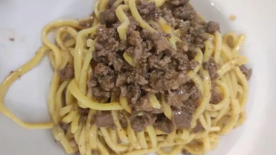 Pisa: Ultimative Food-Tour mit komplettem toskanischen Essen mit einem Einheimischen