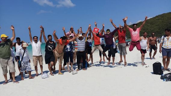 Đảo San Hô Pattaya: Bữa trưa kiểu Ấn Độ, Xe đưa đón, Nhân viên người Hindi (India Travelers +AR)