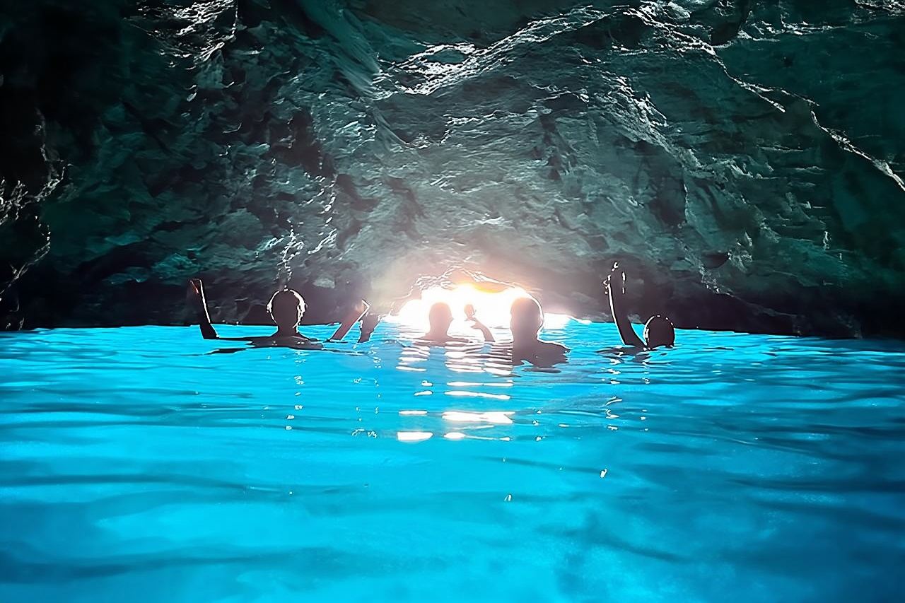 Grotta Blu e Verde, spiaggia di Šunj - con bevande, motoscafo per piccoli gruppi