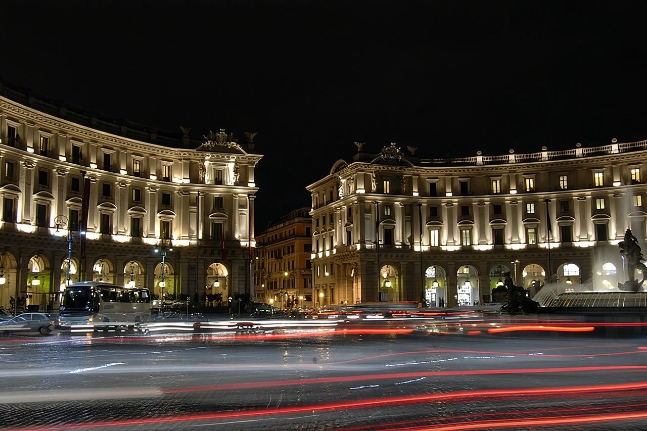 Twilight Treasures: An Evening Tour Through Rome's Rich History