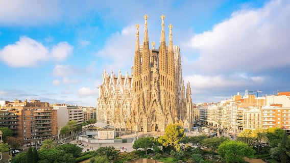 Barcelona private tour with entrance to the Sagrada Familia