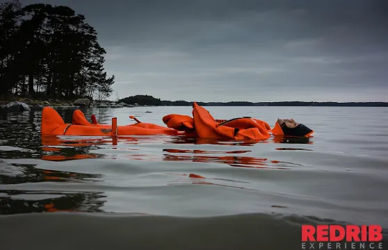 求生衣漂浮體驗