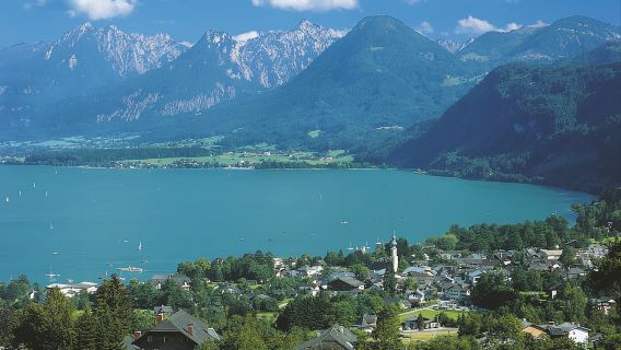 Excursión de un día a Hallstatt, Salzburgo y Melk desde Viena, Austria
