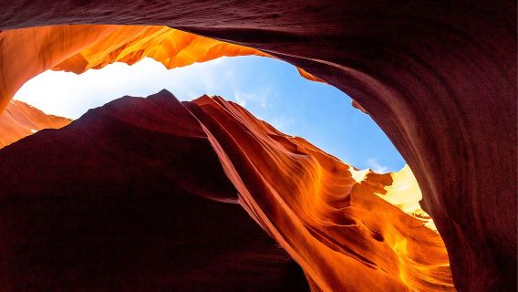 美國羚羊谷+馬蹄灣+鮑威爾湖/拉斯來回/12h服務/私家包車