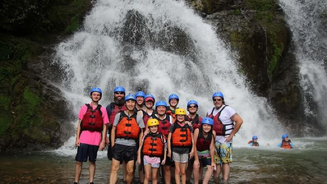 Rafting Savegre Classe II-III più Cascata Manuel Antonio