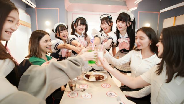 โตเกียว Maidreamin คาเฟ่สาวรับใช้ สาขาเอกหลักอาคิฮาบาระ|สาวรับใช้สองมิติร่วมทานอาหารกลางวันกับคุณ