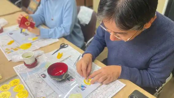 東京・人形町：一起體驗日本引以為傲的國寶級傳統工藝--蒔繪的製作+品嚐稻荷壽司和人形燒