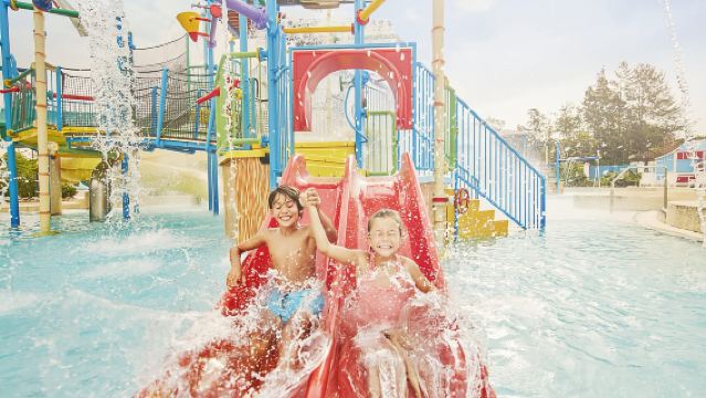 Salou: PortAventura, Ferrari Land und Caribe Aquatic Entry