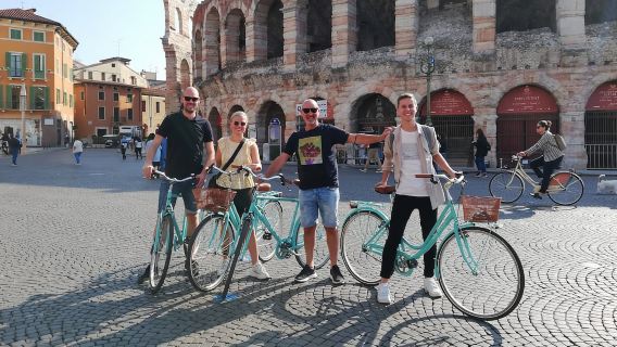 Verona: Lo más destacado y recorrido panorámico en bicicleta
