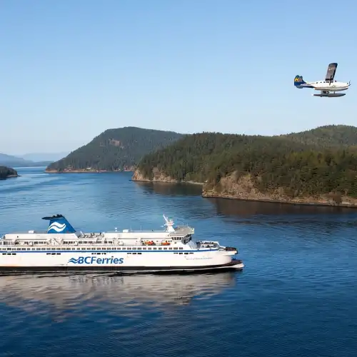 バンクーバー：ビクトリア水上飛行機フライト（バスとフェリーで往復