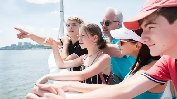 NYC: Circle Line 1hr Lady Liberty Cruise Skip-The-Box Office