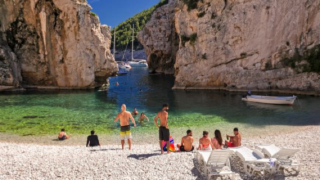 Hvar: Excursión en grupo a las cuevas Azul y Verde desde Hvar