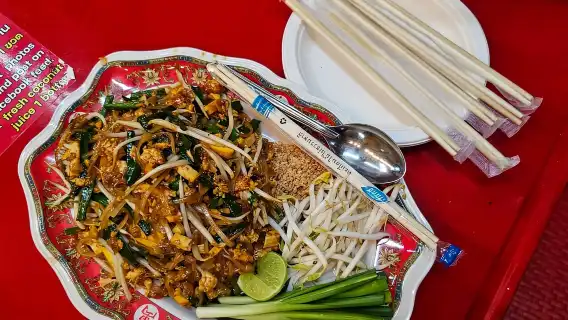 曼谷健行:令人垂涎的美食之旅