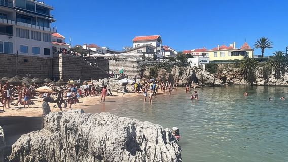 シントラ PL プシェヴォドニク: ペーナ宮殿 + ロカ岬 + カスカイス