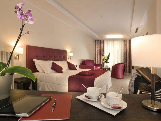 Cardinal Hotel St. Peter Room Type - Family Room