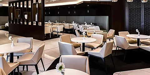 SYD澳洲悉尼機場休息室 悉尼金斯福德史密斯國際機場貴賓廳 T1國際貴賓室使用券