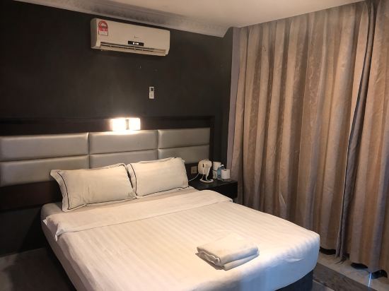 T Hotel Johor Bahru - Tap to explore photos