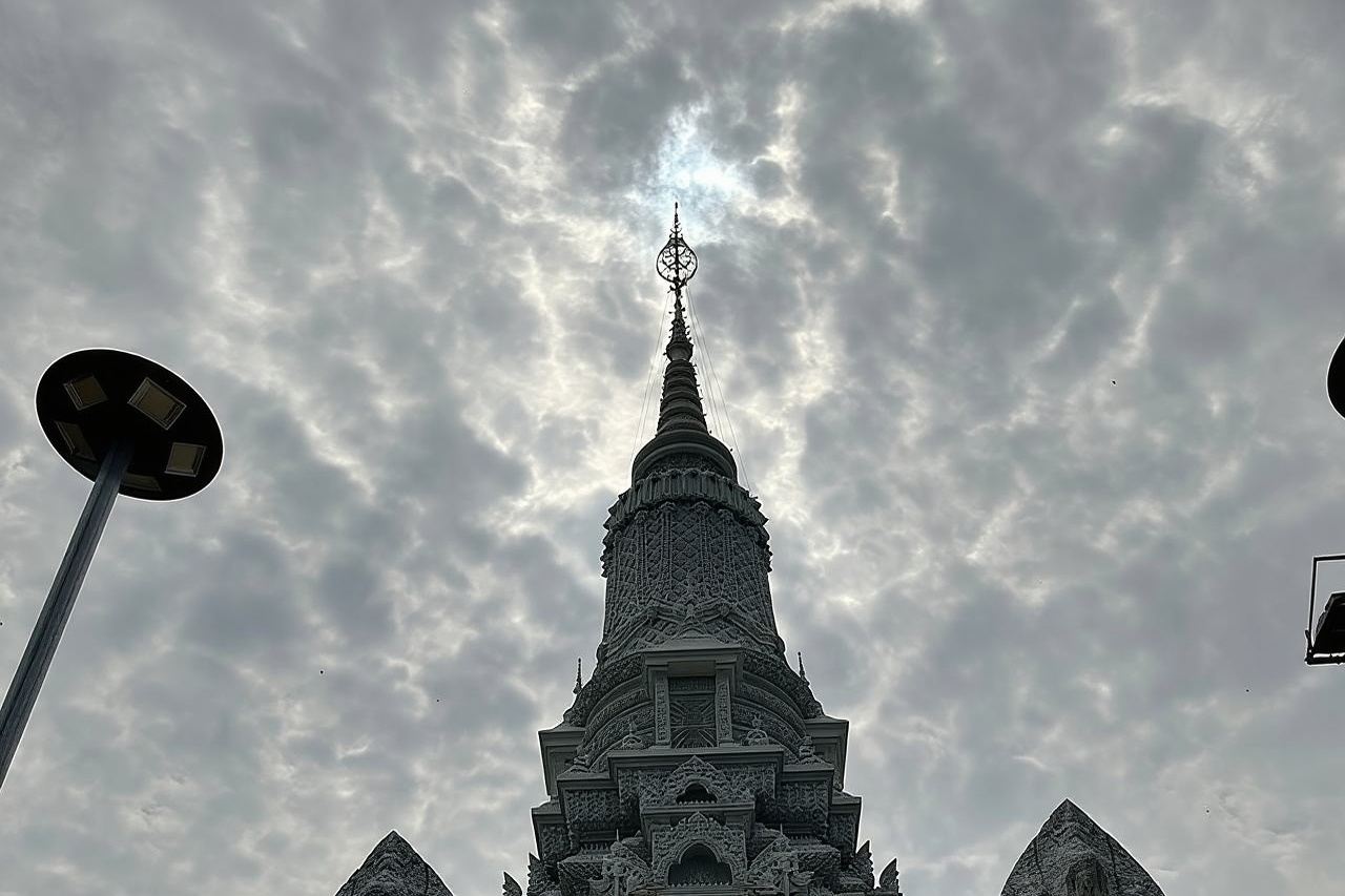 Recorrido histórico por la montaña Oudong y sus pagodas