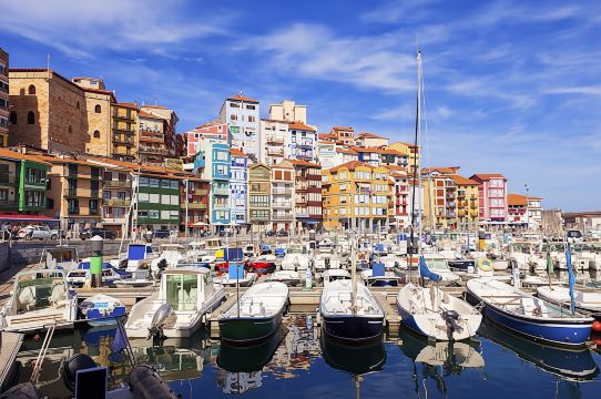 Loyola, Getaria, Zarauz and San Sebastian full-day tour from Bilbao