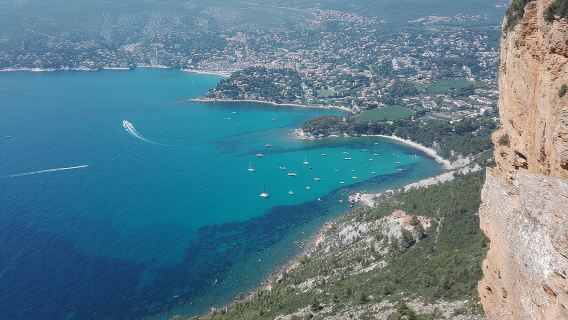 Cassis + Aix- one-day tour Provence, France: Beautiful Fjords and Art City