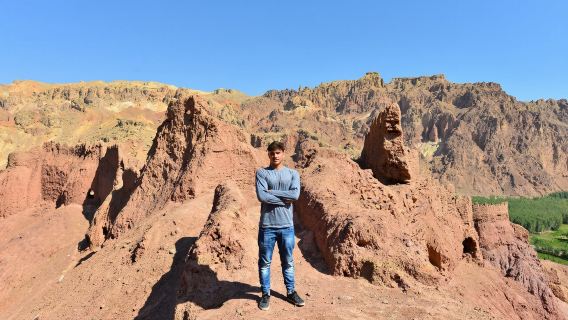 All kinds of translators, Guide , chartered private charter, photographers, business escorts, medical accompaniment, travel guides, customization throughout Afghanistan