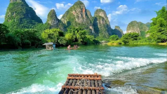 陽朔遇龍河漂流+漓江三星遊船+十里畫廊+古鎮 大巴/8人團