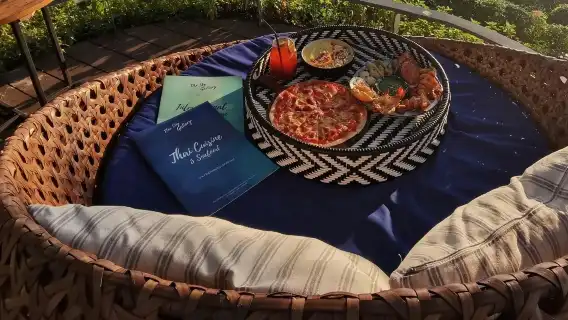 泰國芭堤雅必打卡網紅懸崖餐廳The Sky Gallery｜盡享浪漫海景懸崖落日｜代訂位（費用可折抵部分餐費）