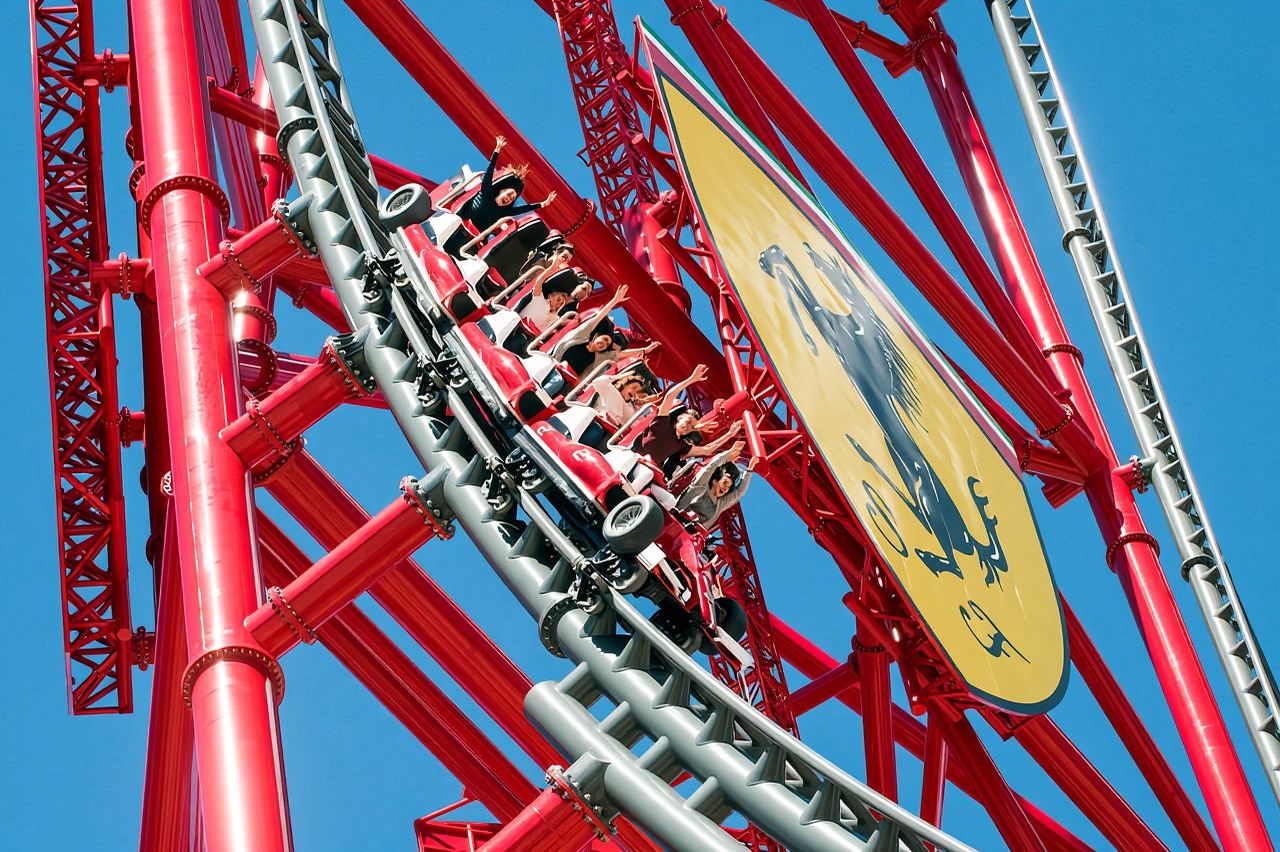 Salou: biglietto d'ingresso Ferrari Land per PortAventura