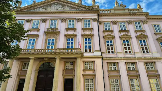 Bratislava: Private Walking Tour with Optional Beer Tasting