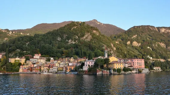 Varenna: tour in barca condiviso sul Lago di Como