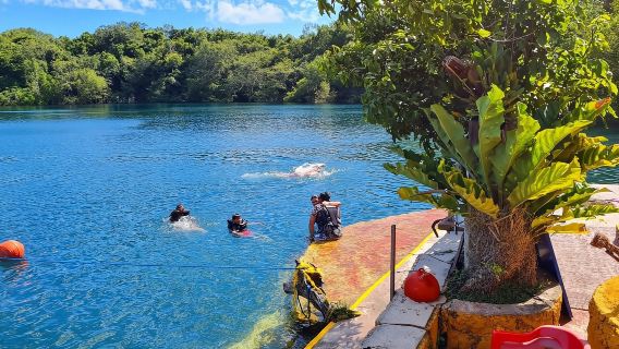 Tulum: Bacalar-Lagunen-Erlebnis! Bootsfahrt und Cenote Azul