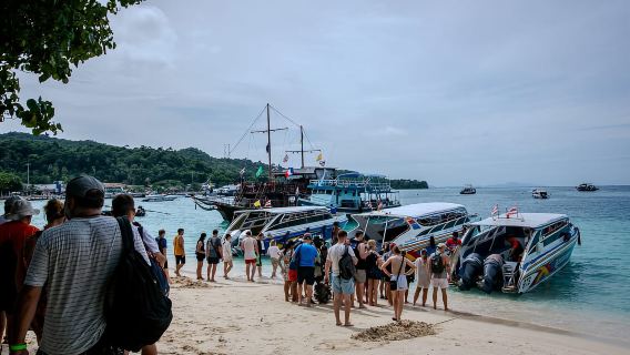 From Phi Phi : Full Day tour by Speed Boat with Lunch