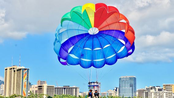 Hawaiian Parasail Since 1977