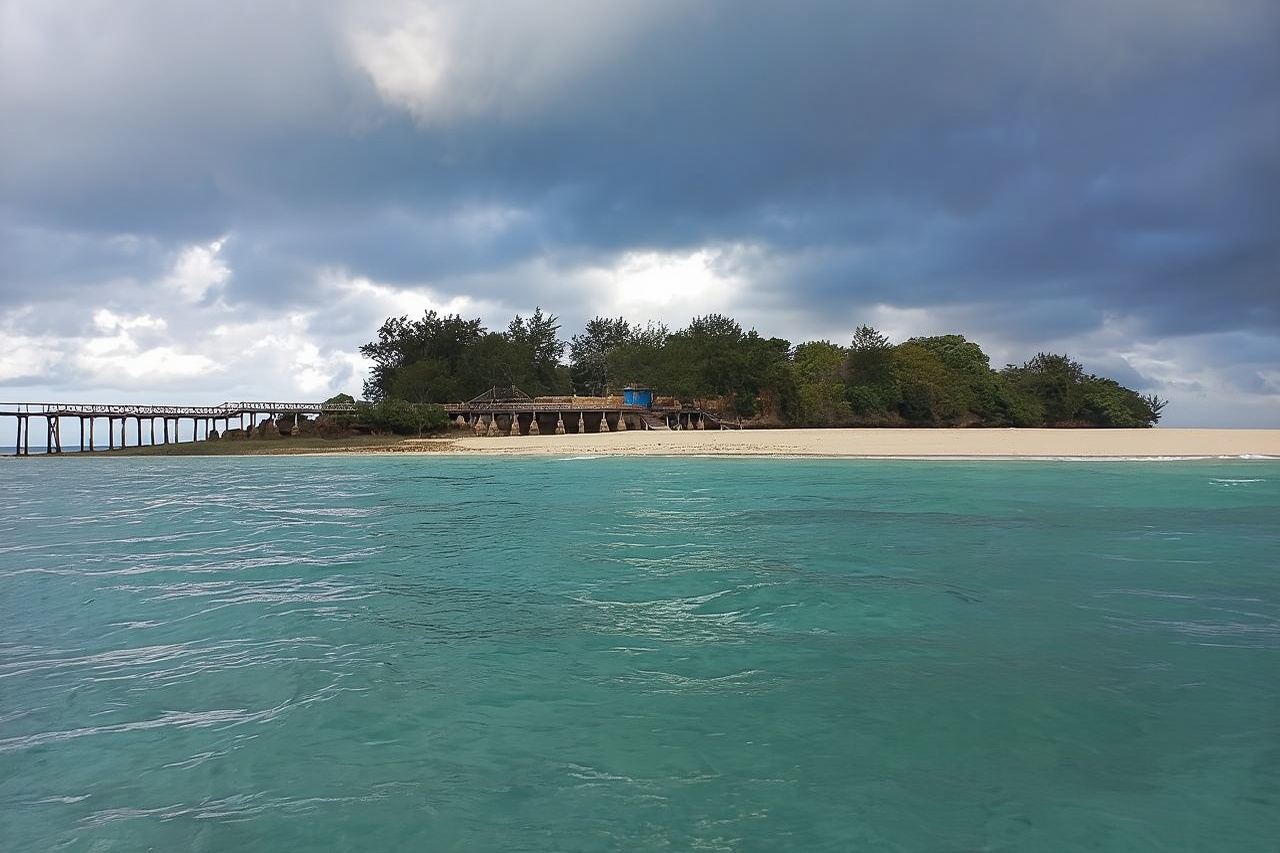 Full-day Prison Island, Nakupenda and Stone Town Tour with Lunch Buffet