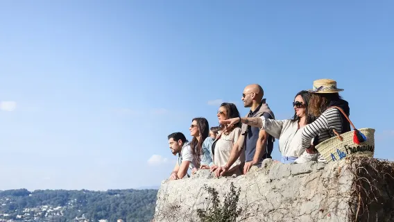 Bd de la Croisette + Nice Le Sentier du Littoral, Cap d'Antibes 1-day tour [Air-conditioned bus/Guide commentary]