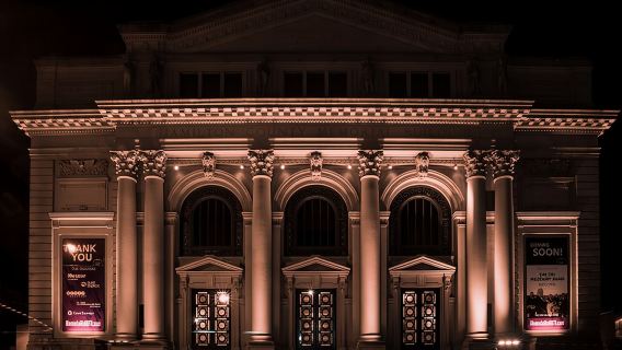 Fantasmas del pasado del hierro fundido: Recorridos fantasmales malditos de Cincinnati