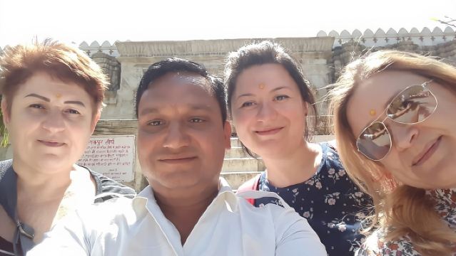 Private Jaipur sightseeing Tour by Car - All Inclusive