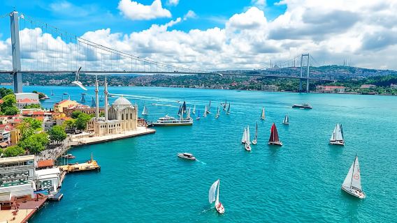 Bosphorus boat tour and audio guide app